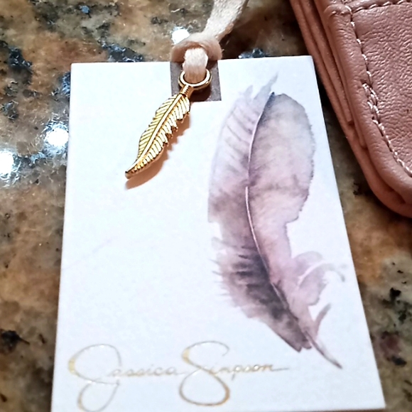 Jessica Simpson Wallet. NWT. Powder Blush. With built in Key Chain. - Picture 3 of 11